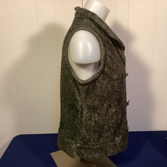 Woolrich vest with toggle buttons Womens medium - Picture 3 of 13